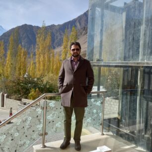 Dr Abrar Ahmad Khalid-derma-folder