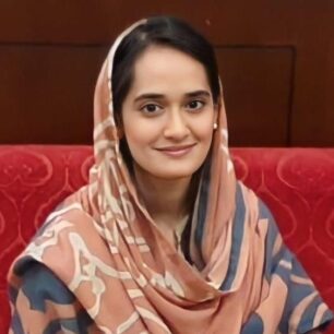Dr Sadia Hameed-derma-folder
