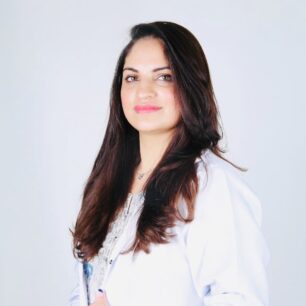 Dr Sehrish Khalid-derma-folder