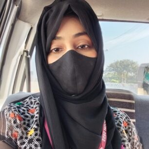Dr Fareheen Ashfaq-derma-folder