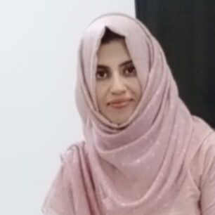 Dr Madhia Sundus-derma-folder