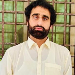 Dr Syed Noor Akbar bukhari-derma-folder