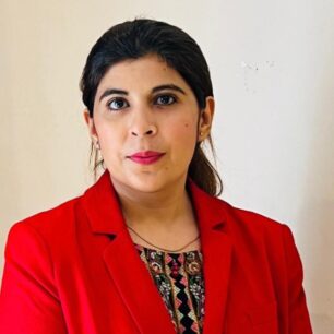 Dr Maria Jabeen-derma-folder