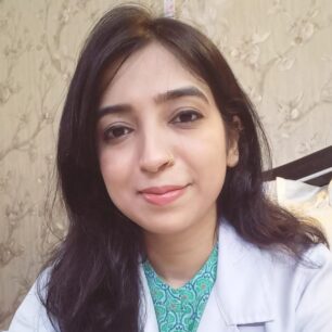Dr Shayana Rukhsar Hashmani-derma-folder