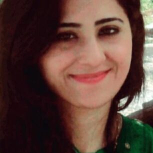 Dr Muzna hafeez-derma-folder