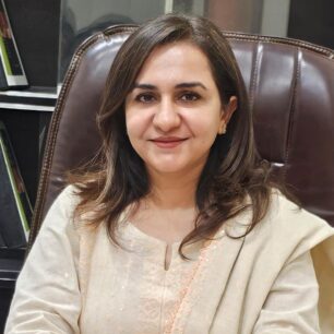 Dr Wajieha Saeed-derma-folder