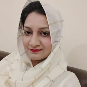 Dr Zara Zaka-derma-folder