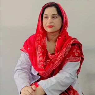 Dr nuzhat naheed-derma-folder